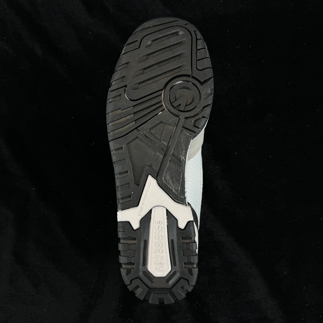 New Balance NB 550 Black